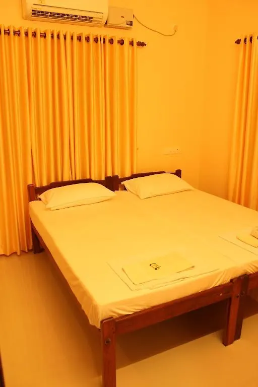 Bastian Homestay Kochi 0*,